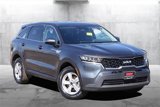 Used 2023 Kia Sorento LX image 2
