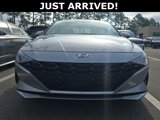 Used 2023 Hyundai Elantra SEL w/ Convenience Package image 2