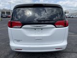 Used 2017 Chrysler Pacifica Touring image 6