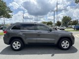 Used 2017 Jeep Grand Cherokee Laredo w/ Quick Order Package 2BE image 2