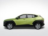 New 2025 Hyundai Kona SE image 3