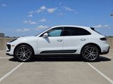 Used 2024 Porsche Macan image 2