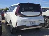 Certified 2024 Kia Soul LX image 4