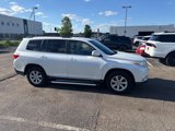 Used 2012 Toyota Highlander 4WD image 3