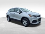 Used 2021 Chevrolet Trax LS image 1