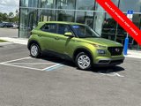 Used 2023 Hyundai Venue SE image 2
