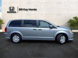Used 2019 Dodge Grand Caravan SE image 2