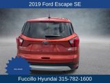 Used 2019 Ford Escape SE image 4