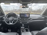 Used 2023 Nissan Altima 2.5 SR w/ SR Premium Package image 5