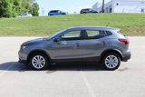 Used 2019 Nissan Rogue Sport SV w/ Technology Package image 2