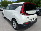 Certified 2022 Kia Soul LX w/ Technology Package image 3