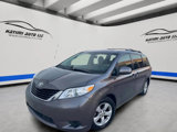Used 2012 Toyota Sienna LE image 2