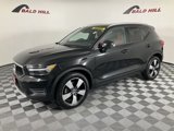 Used 2020 Volvo XC40 T5 Momentum w/ Premium Package image 3