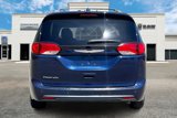 Used 2017 Chrysler Pacifica Touring-L Plus image 4
