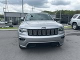 Used 2019 Jeep Grand Cherokee Altitude image 4