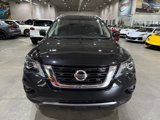 Used 2020 Nissan Pathfinder Platinum image 2