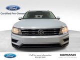 Used 2018 Volkswagen Tiguan SE w/ Panoramic Sunroof Package image 3