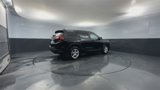 Used 2024 GMC Terrain SLE image 5