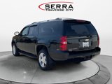 Used 2009 Chevrolet Suburban LT image 3