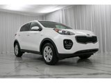 Used 2019 Kia Sportage LX image 2