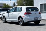 Used 2017 Volkswagen e-Golf SE w/ DC Fast Charging Package image 6