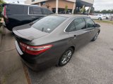 Used 2015 Toyota Camry SE image 4