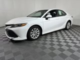 Used 2018 Toyota Camry LE image 4