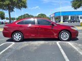 Used 2016 Toyota Camry LE image 4