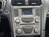 Used 2018 Ford Fusion SE image 3