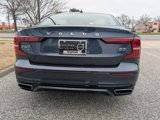 Certified 2022 Volvo S60 B5 Momentum w/ Premium Package image 5