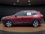 Used 2019 Jeep Cherokee Limited image 2