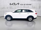 Used 2017 Kia Sorento LX w/ LX Convenience Package image 4
