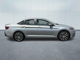 New 2025 Volkswagen Jetta SE image 3