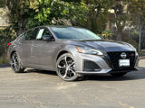 Used 2023 Nissan Altima 2.5 SR image 2