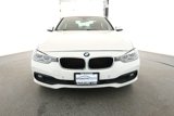 Used 2018 BMW 320i xDrive Sedan image 2