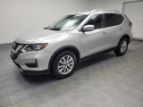 Used 2020 Nissan Rogue SV image 2