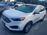 Used 2024 Ford Edge SEL w/ Convenience Package image 4