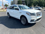 Used 2021 Lincoln Navigator L Reserve w/ Luxury Package image 3