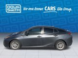 Used 2017 Toyota Prius Four image 2
