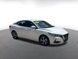 Used 2023 Nissan Sentra SV image 3