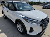 New 2025 Nissan Kicks Play S image 4