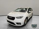 Used 2023 Chrysler Pacifica Touring-L image 3