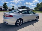 Used 2015 Ford Fusion SE image 3