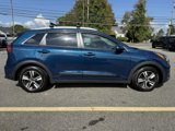 Used 2020 Kia Niro LXS image 2