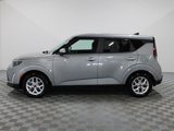 Used 2023 Kia Soul LX w/ LX Technology Package image 3