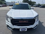 Used 2022 GMC Terrain SLE w/ Driver Convenience Package image 2