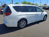 Used 2018 Chrysler Pacifica Limited image 4