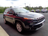 Used 2016 Jeep Cherokee Latitude w/ Cold Weather Group image 4