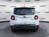 Used 2018 Jeep Renegade Latitude image 4