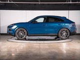 Certified 2024 Porsche Cayenne Coupe image 2